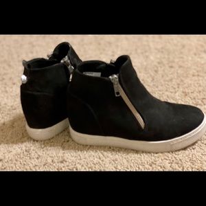 Steven Madden wedge bootie